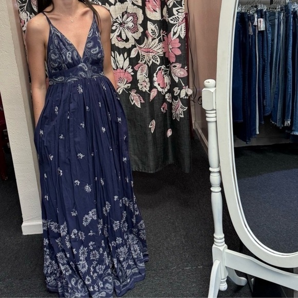 Gap Criss Cross-Back,Maxi Dress,floor length,pockets,boho Print SZ S 100% cotton - Picture 1 of 7